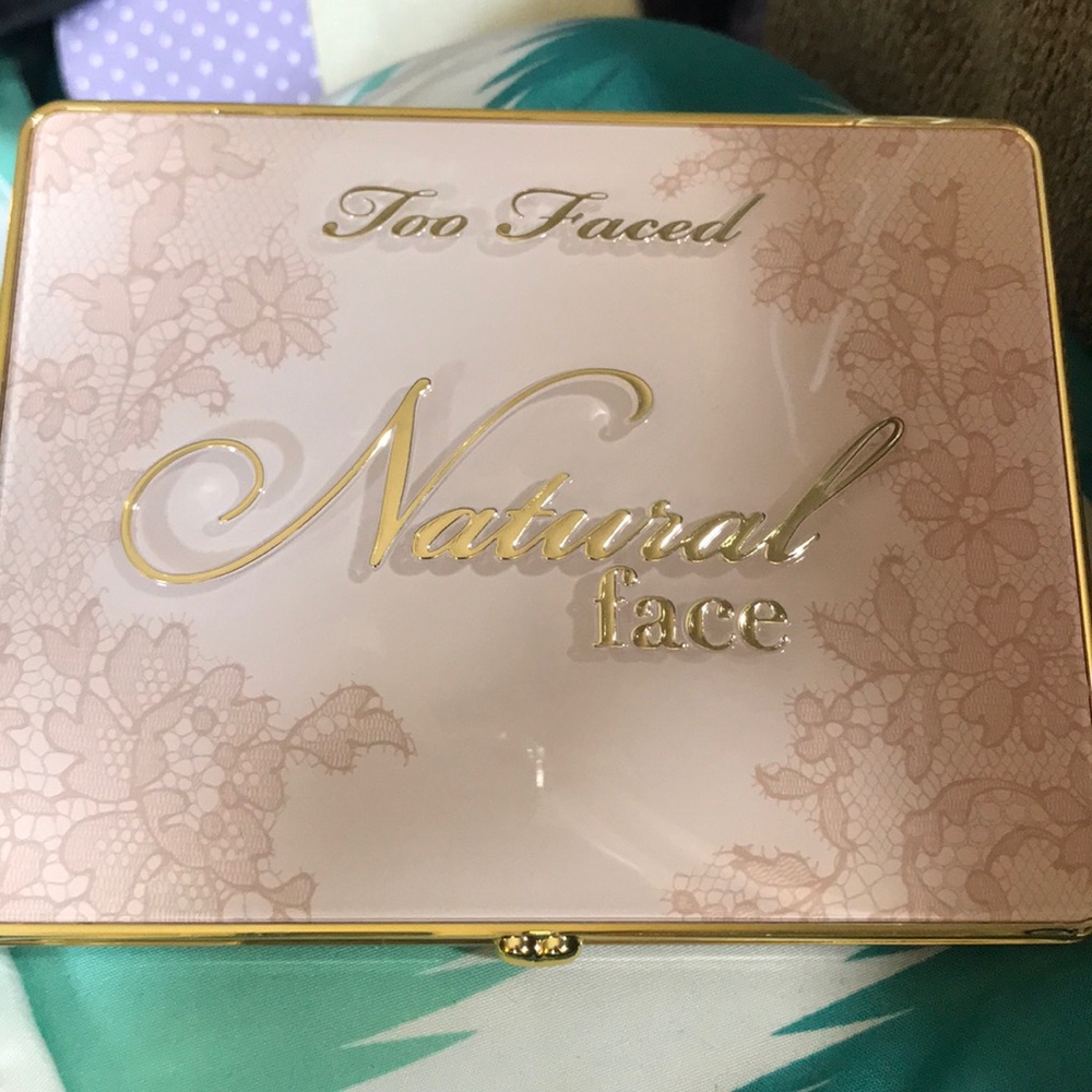 Too Faced Veil Face Palette
